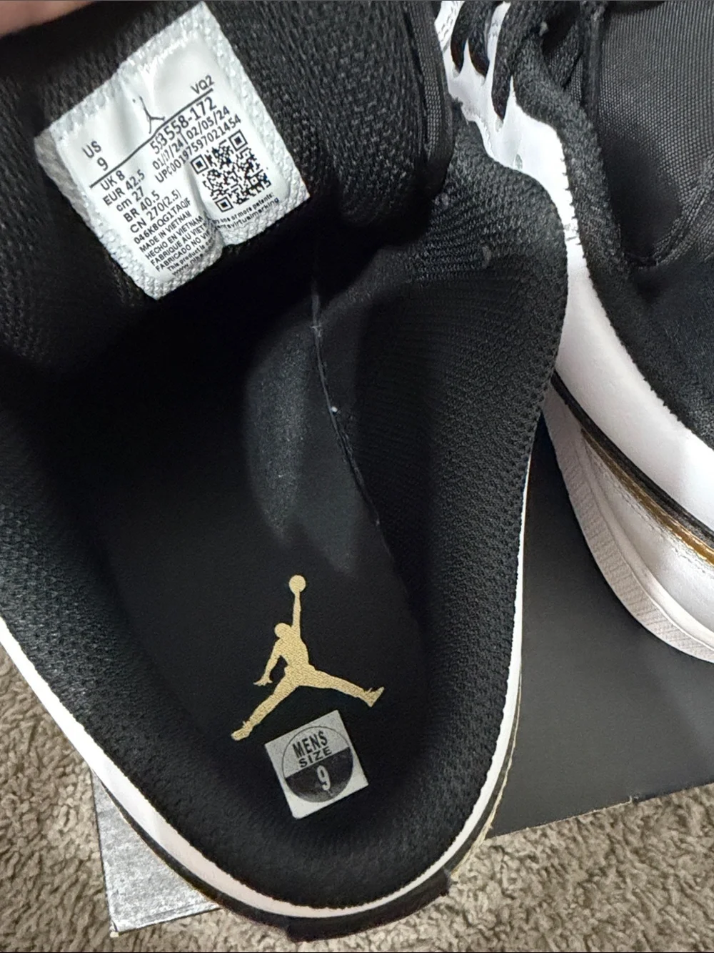 Jordan low top